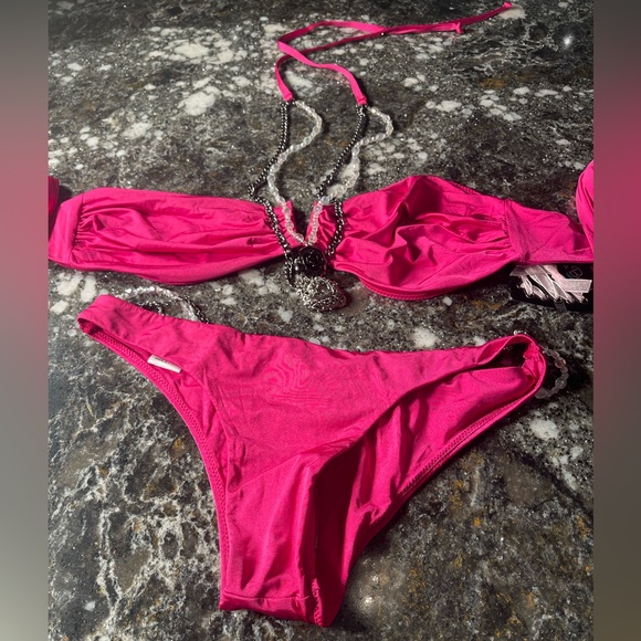 NWT and liner beach bunny bikini “uptown girl” L top/M bottoms - Picture 9 of 16